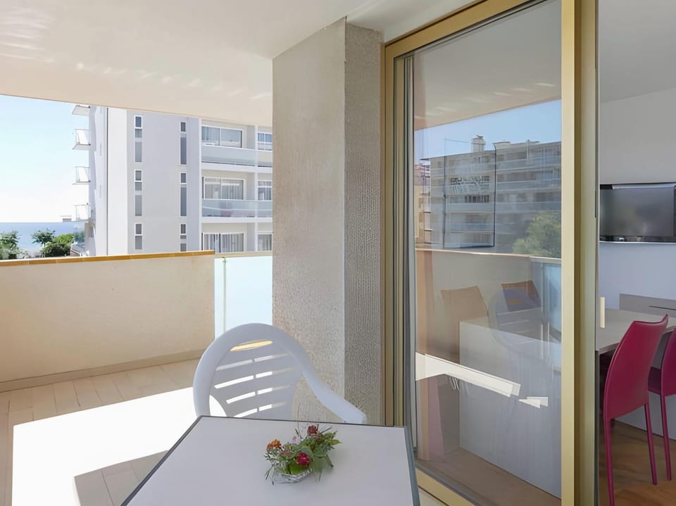 4R Salou Park Resort II Hotel in Salou