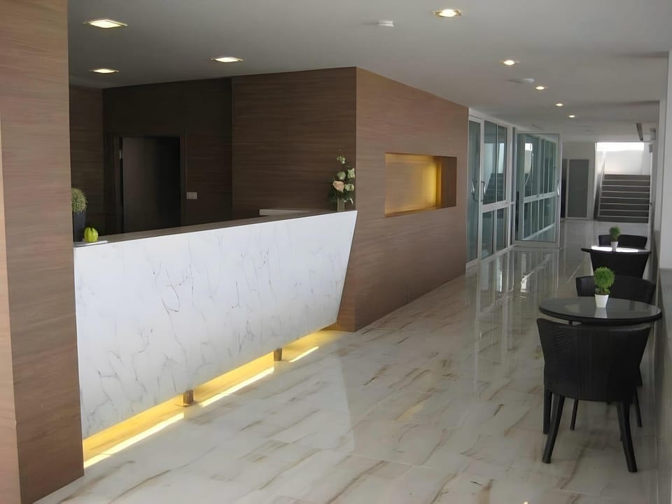 Nantra Pattaya Baan Ampoe Beach Hotel in Pattaya City