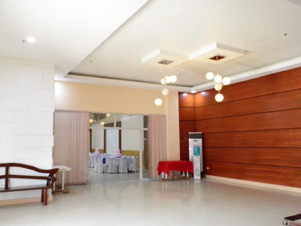 Big Daddy Hotel and Convention Center Hotel in Caraga