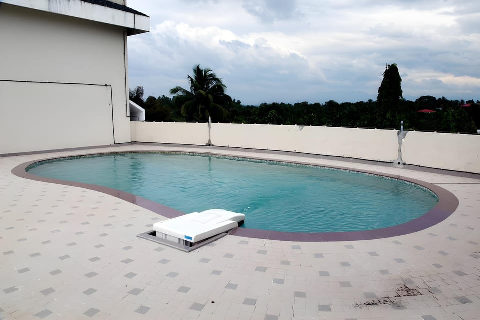 Hotel Polariz Hotel in Kerala