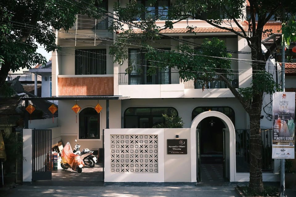 November House Hotel in Laos