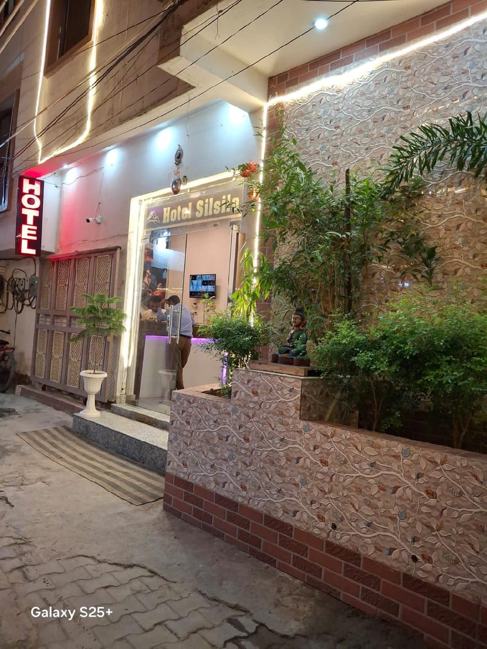 Hotel Silsila Bed and Breakfast in Varanasi