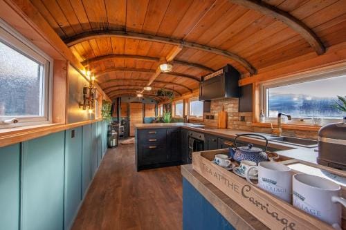 Appin Holiday Homes -Caravans, Lodges, Shepherds Hut and Train Carriage stays Lodge in Scotland