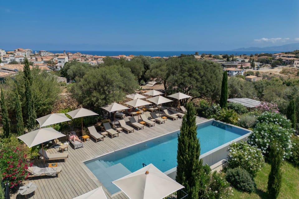 Hotel Restaurant Villa Josephine Hotel in L'Île-Rousse