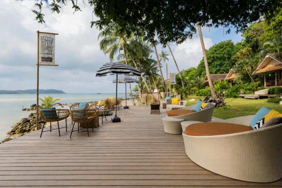 Bar/lounge