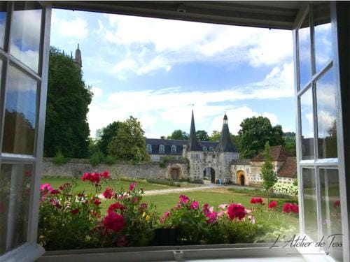 L'Atelier de Tess Hotel in Normandy