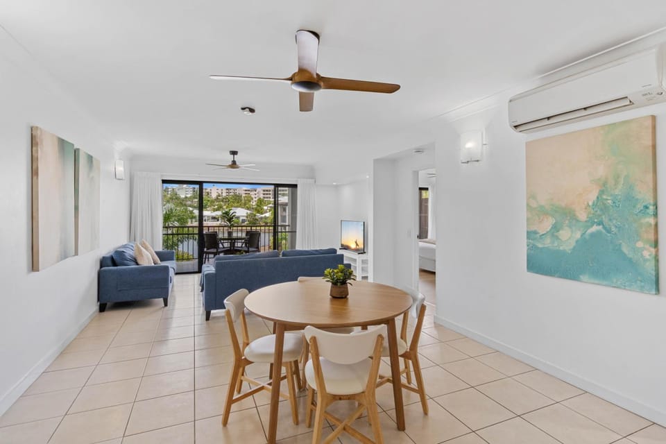 Blue Lagoon Resort Apartment hotel in Cairns