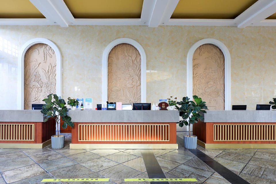 三亚维塔斯海景酒店 Apartment hotel in Sanya