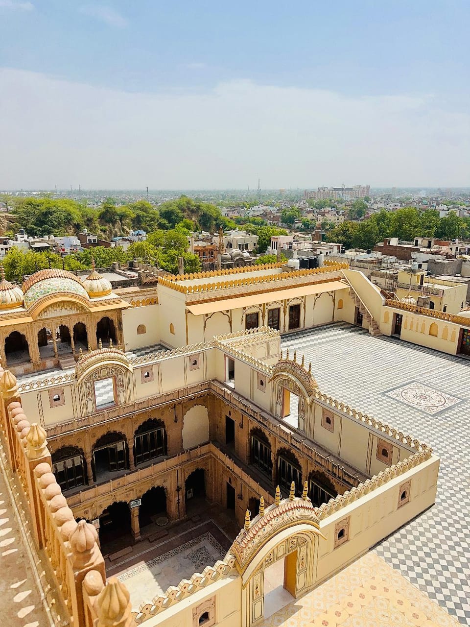 Mahal khas palace Hotel in Uttar Pradesh