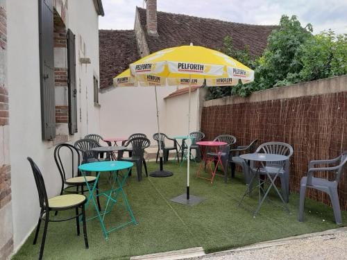 Les 3 Cailloux Bar Restaurant Hotel in Bourgogne-Franche-Comté