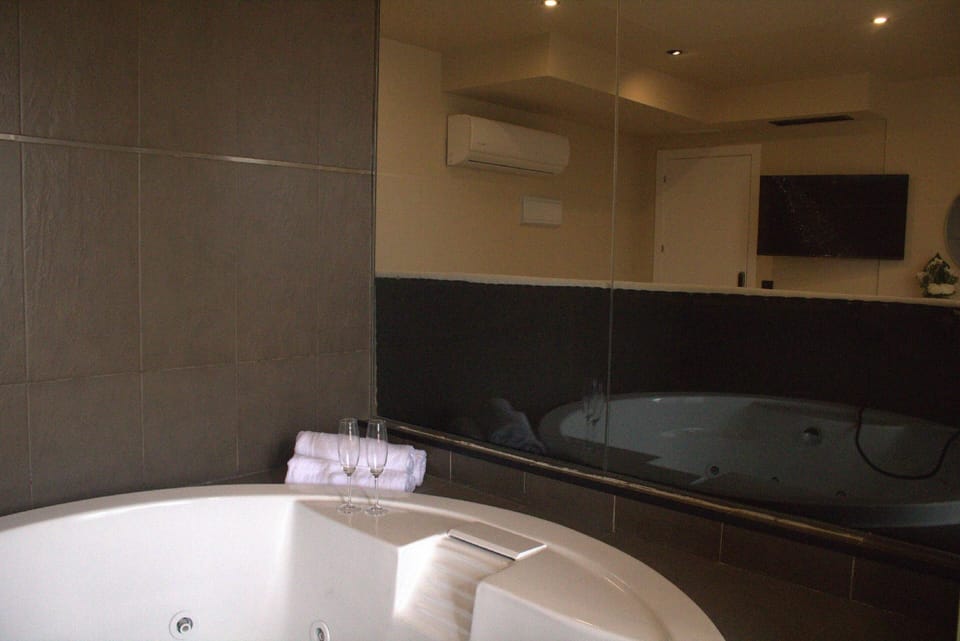 Arena Málaga Suites Hotel in Malaga
