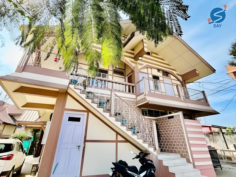Say Hill Side Villa, Shillong Hotel in India