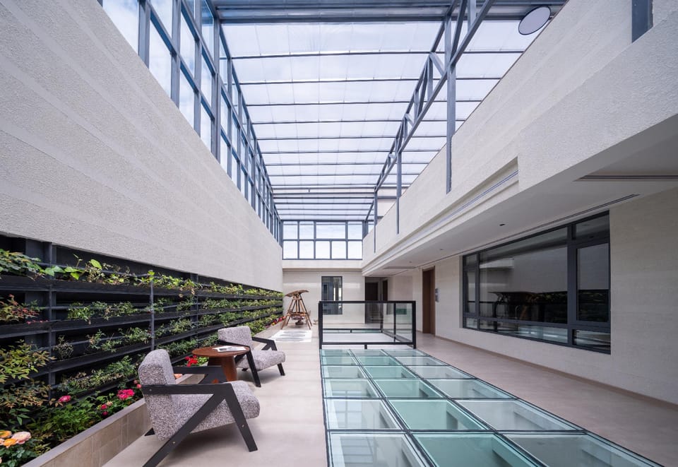 春水•白露 | WABISABI•AUDIOVISUAL设计师富氧美宿(独克宗古城店) Bed and Breakfast in China