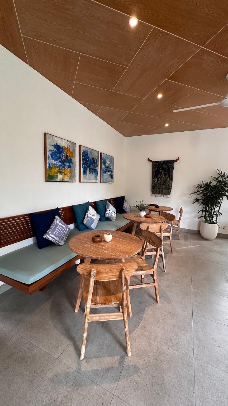 Уютная комната со своей кухней в Унгасане Apartment hotel in Kuta Selatan