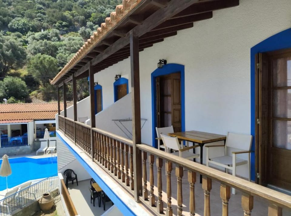 Apartments Sunwaves Apartment hotel in Samos Prefecture
