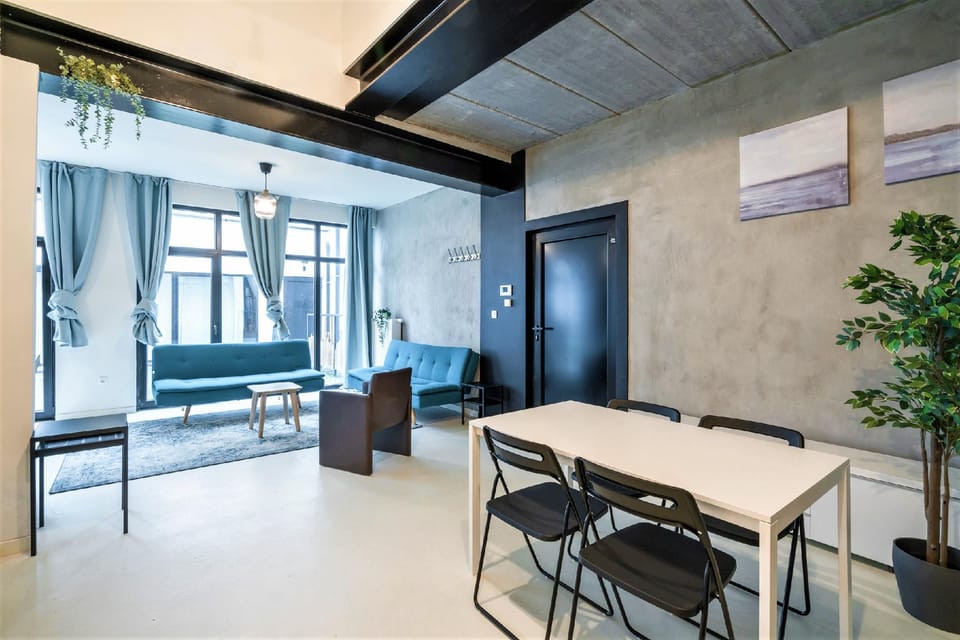Separate living room