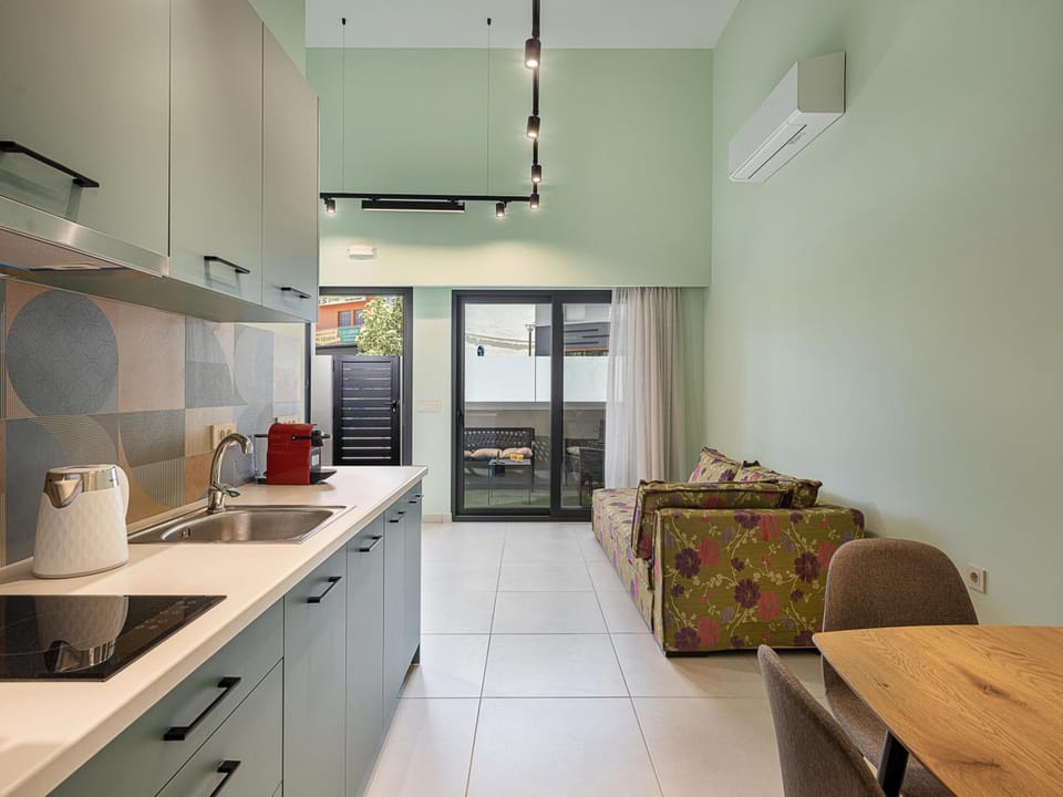 M City Hotel Hotel in Chania