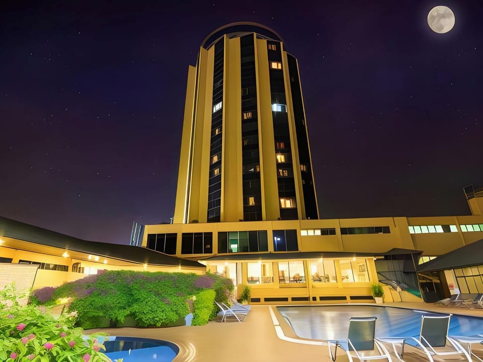 Oasis Hotel Apartments Apartment hotel in South Athens