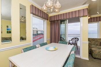 A Place at the Beach - Windy Hill Hotel in North Myrtle Beach