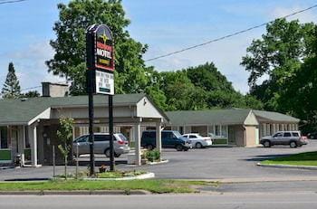 Mohawk Motel Hotel in Brant
