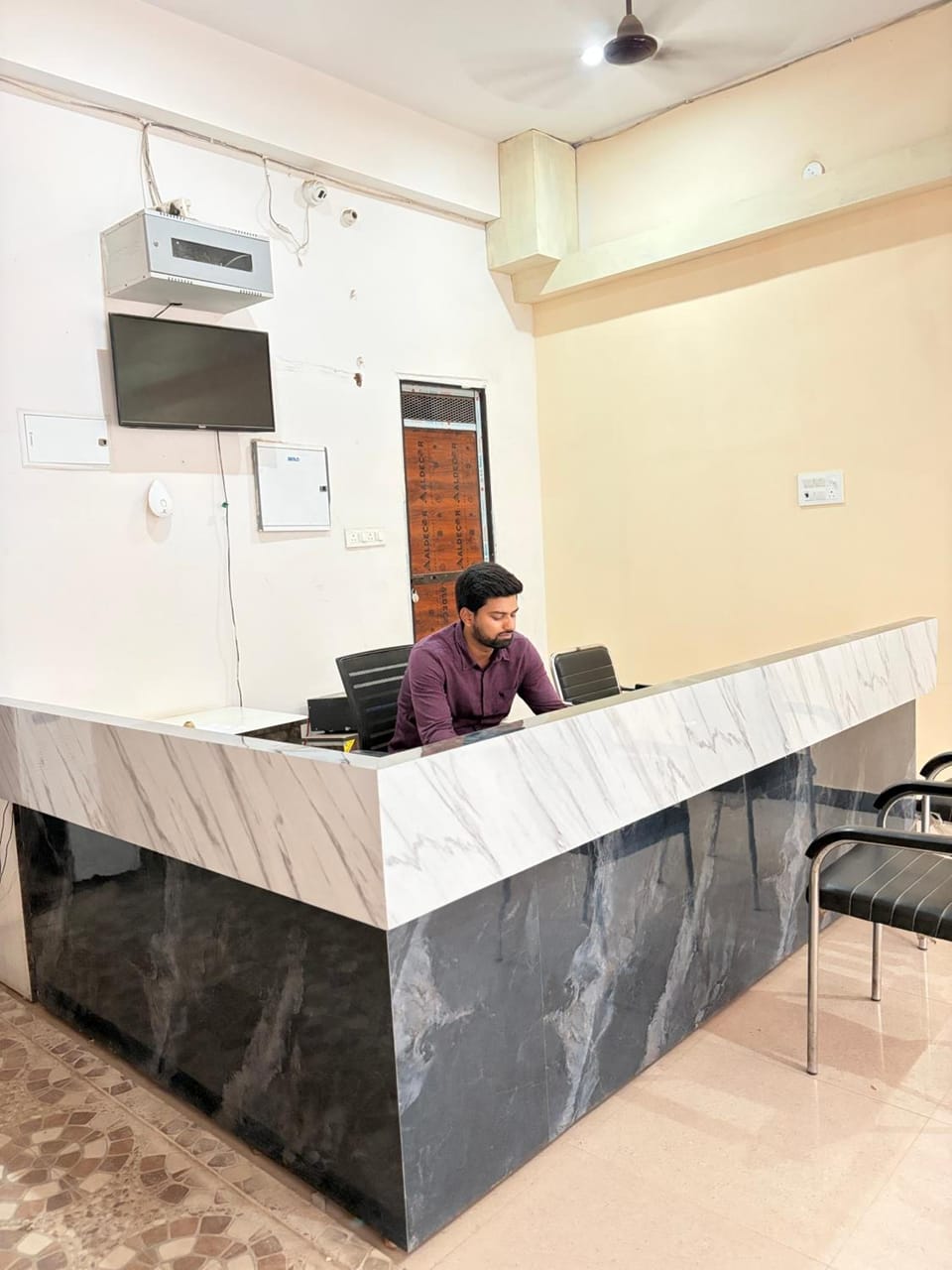 Hotel Mayaa Inn Bed and Breakfast in India