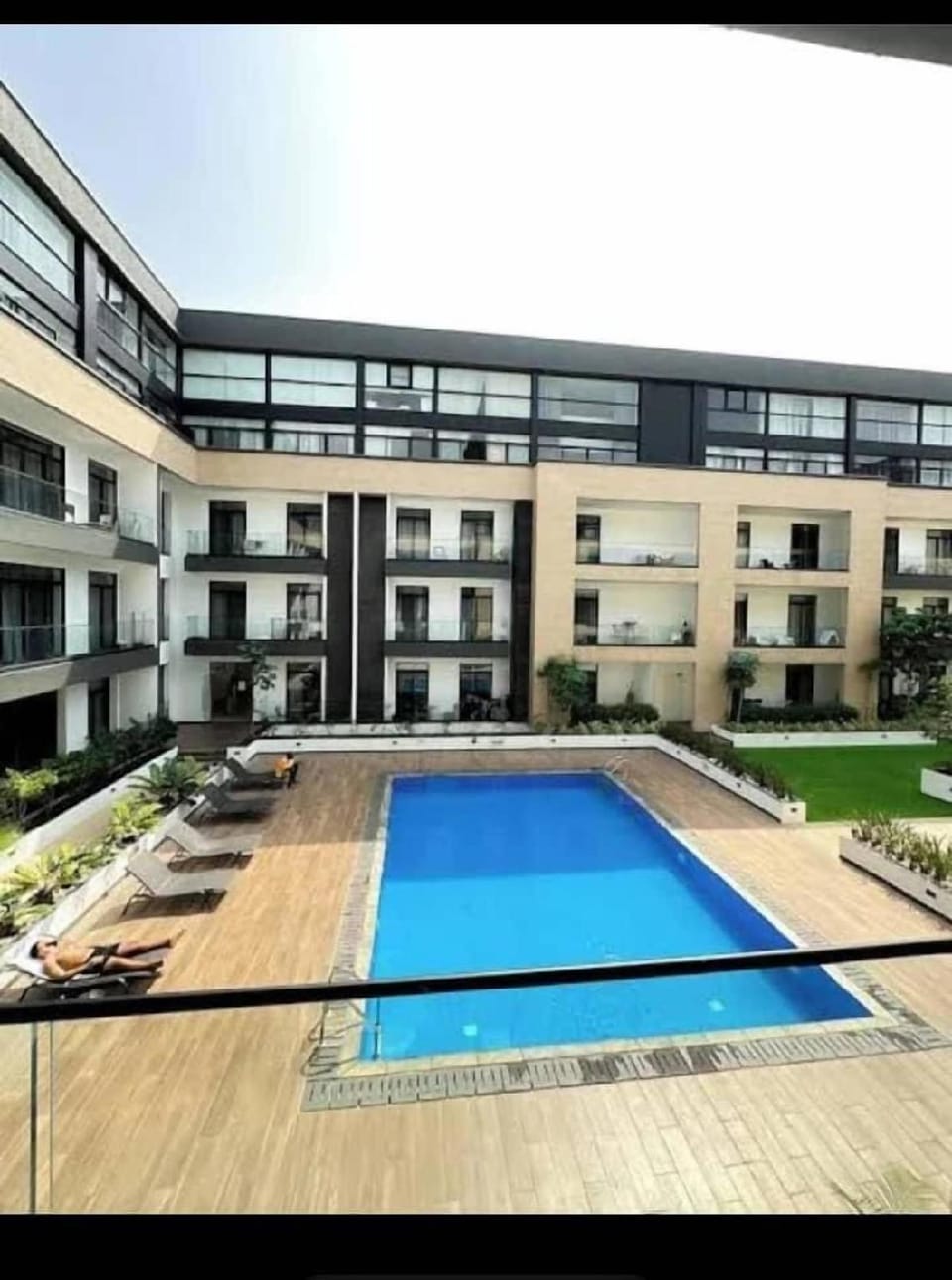 premier luxury apartment Hotel in Accra