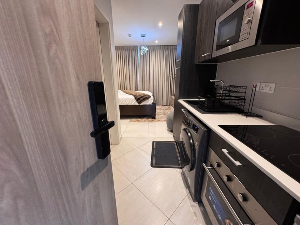 premier luxury apartment Hotel in Accra