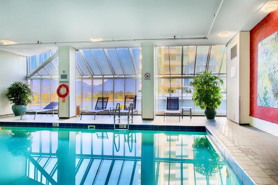 Pinnacle Hotel Harbourfront Hotel in Vancouver