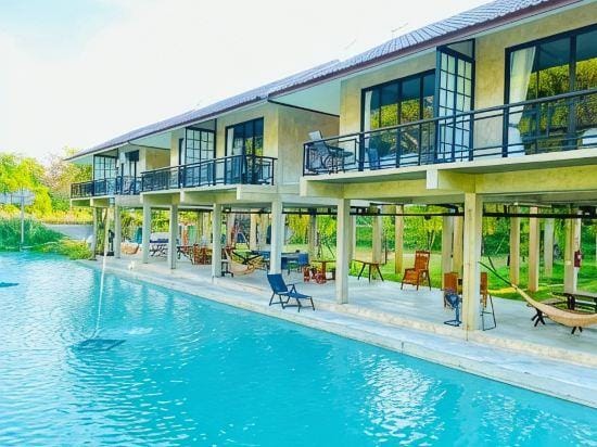 Tree House Home Stay Hotel in Thailand