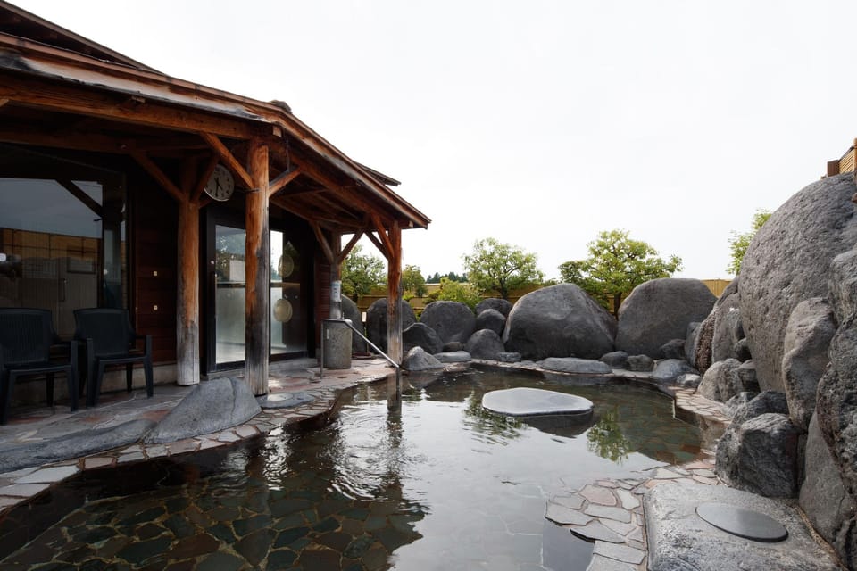 Hot spring bath
