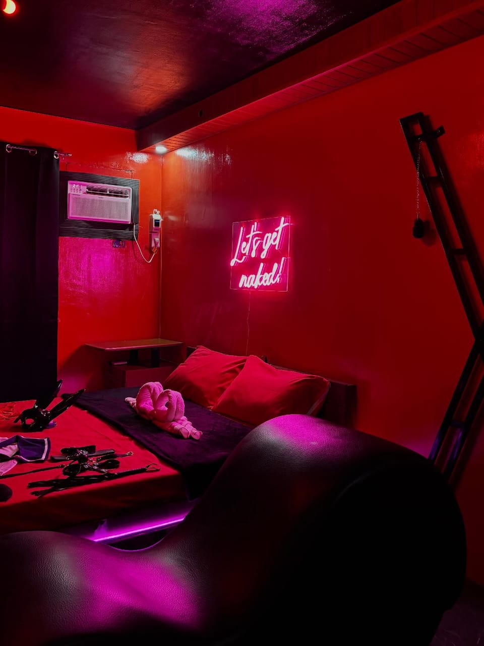 RED ROOM Love hotel in Calabarzon