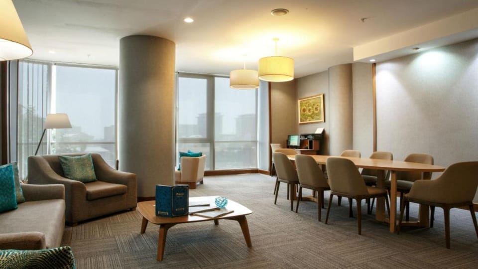 Parkside Hotel & Apartments Hotel in Baku