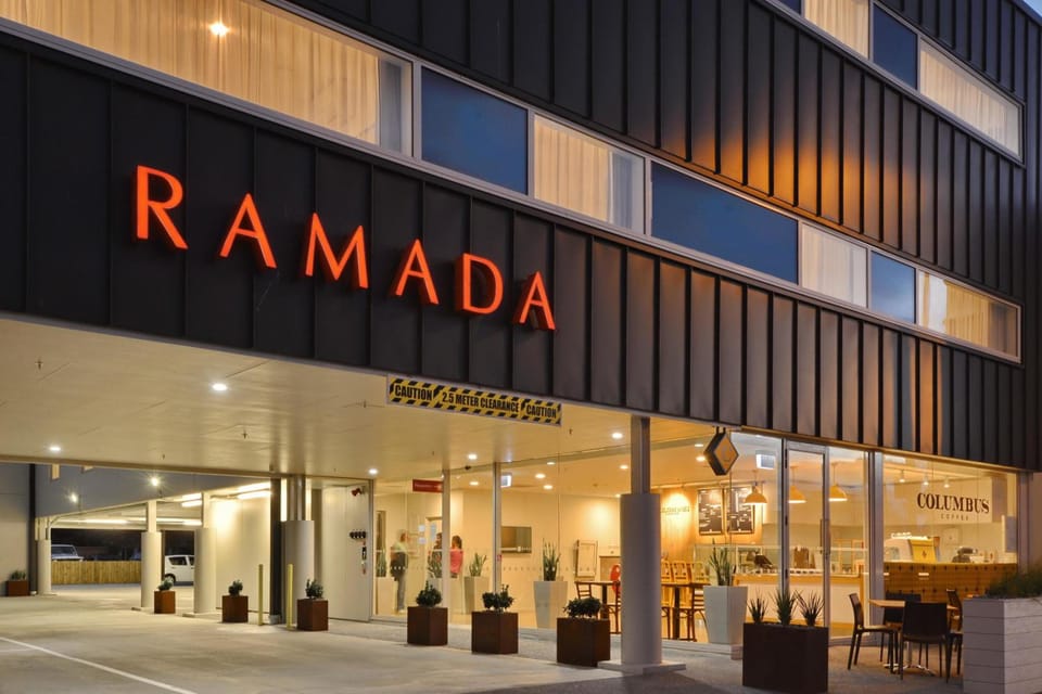 Ramada Suites by Wyndham Christchurch City Hotel in Christchurch