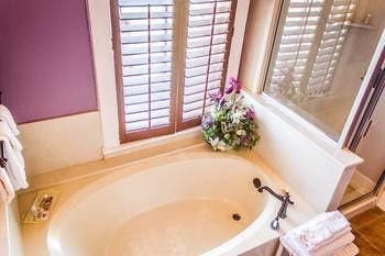 Nutt House Historic Hotel Hotel in Granbury