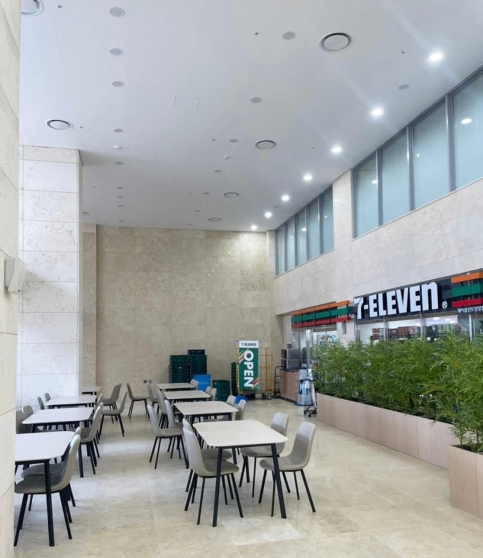 웨이블런트 양양 18 Hotel in South Korea