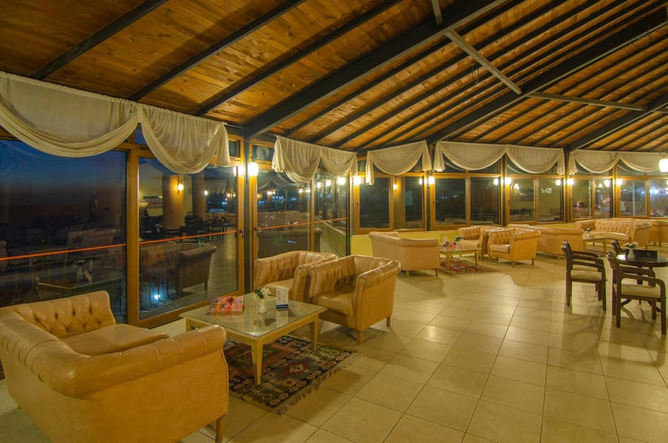 Bar/lounge
