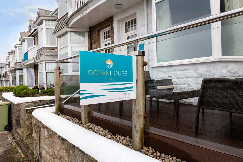 Ocean House Hotel in Saint Ives