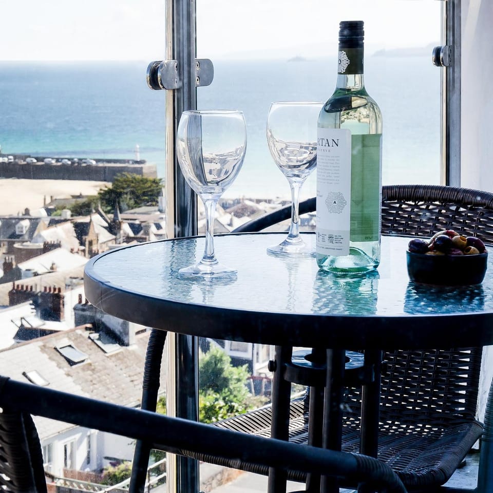 Ocean House Hotel in Saint Ives