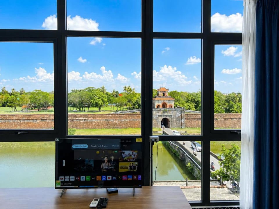 V.Mona Hotel Hotel in Laos