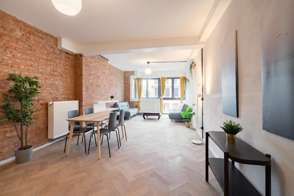 Separate living room