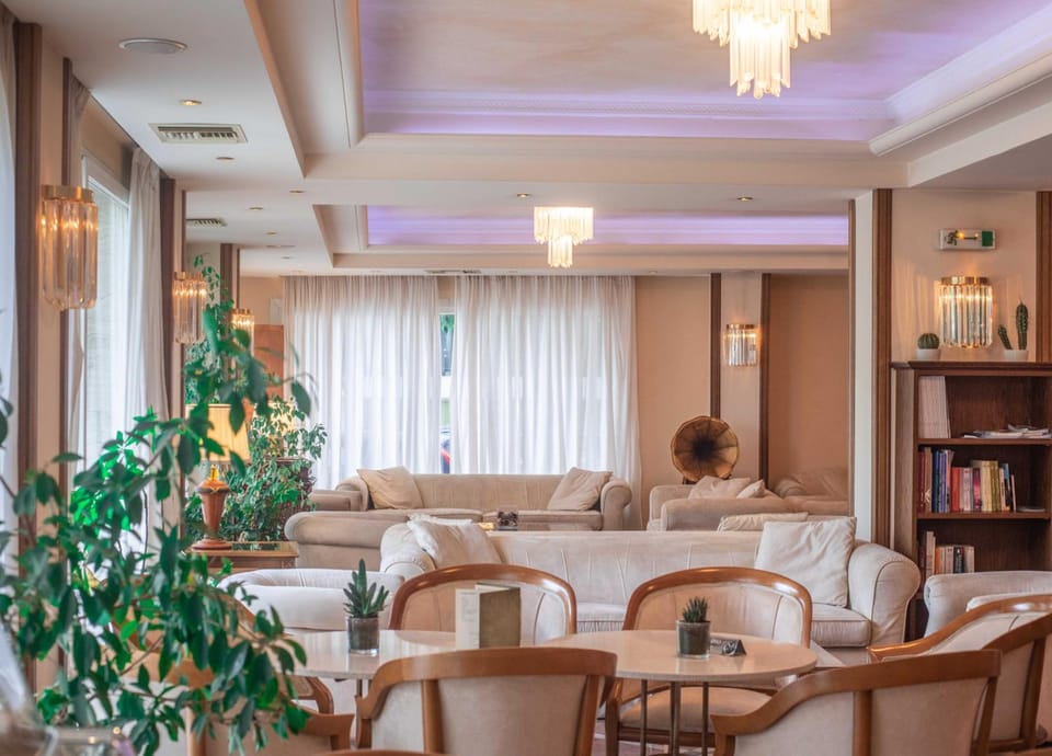 Park Hotel Hotel in Volos