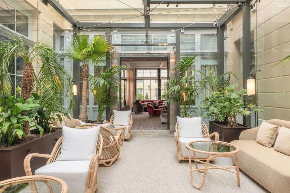 Hotel Les Lumieres Hotel in Versailles