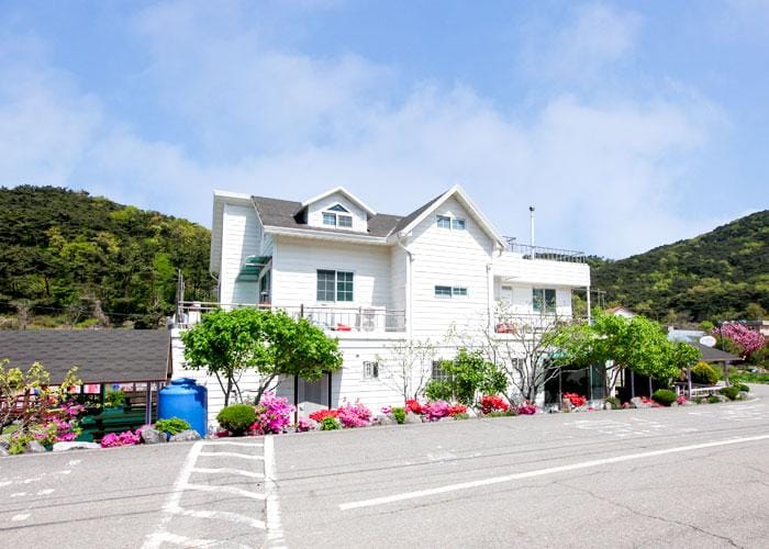 Ongjin Geummosae Eunmosae Pension Hotel in Incheon