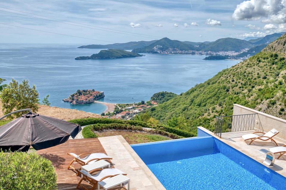 Quercus Villa 2 Apartment hotel in Sveti Stefan