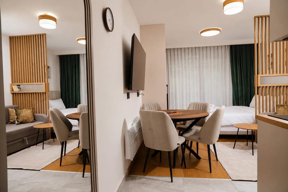 Hedonist Wellness & Spa Apartment hotel in Zlatibor