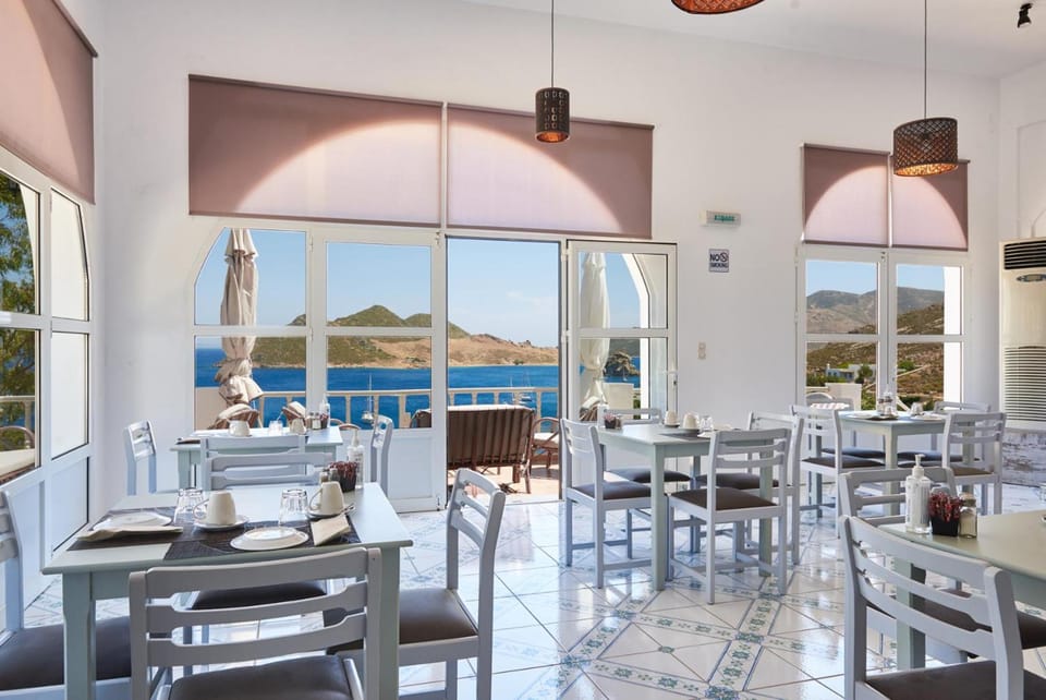 HOTEL ATHINA Hotel in Decentralized Administration of the Aegean