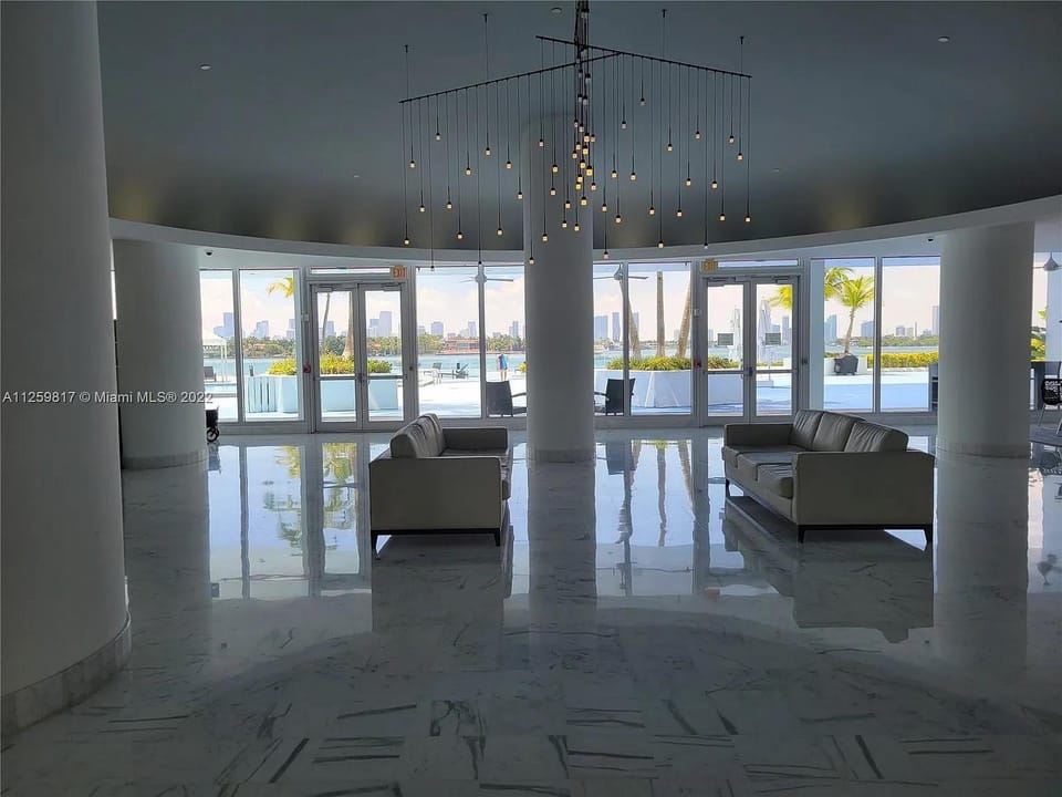 South beach Villa Apartment hotel in South Beach Miami