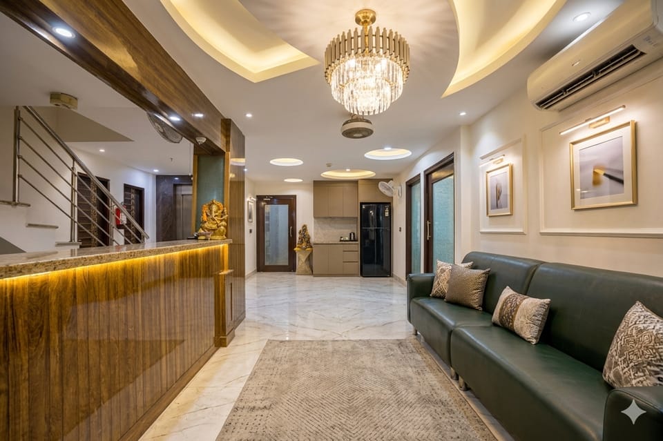 Hotel Anand - Near Ganga Ram & BLK Hospital At Karol Bagh Metro Station Hotel in New Delhi