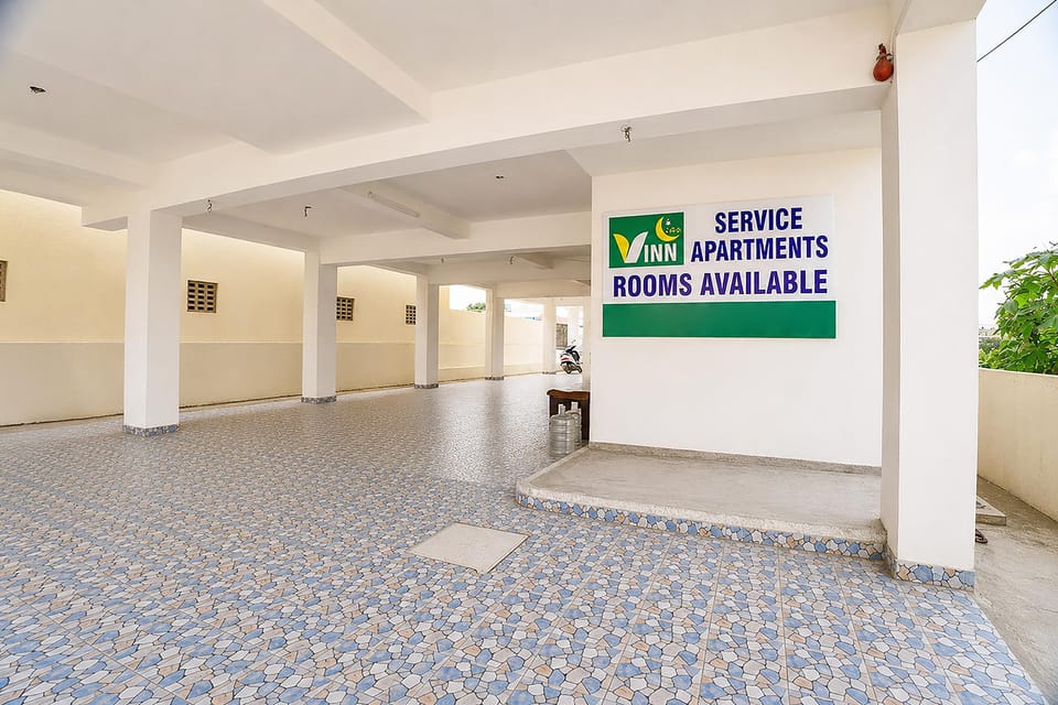 Fabhotel V Inn Rooms - Nr Sree Ramanatheeswarar temple Hotel in Chennai
