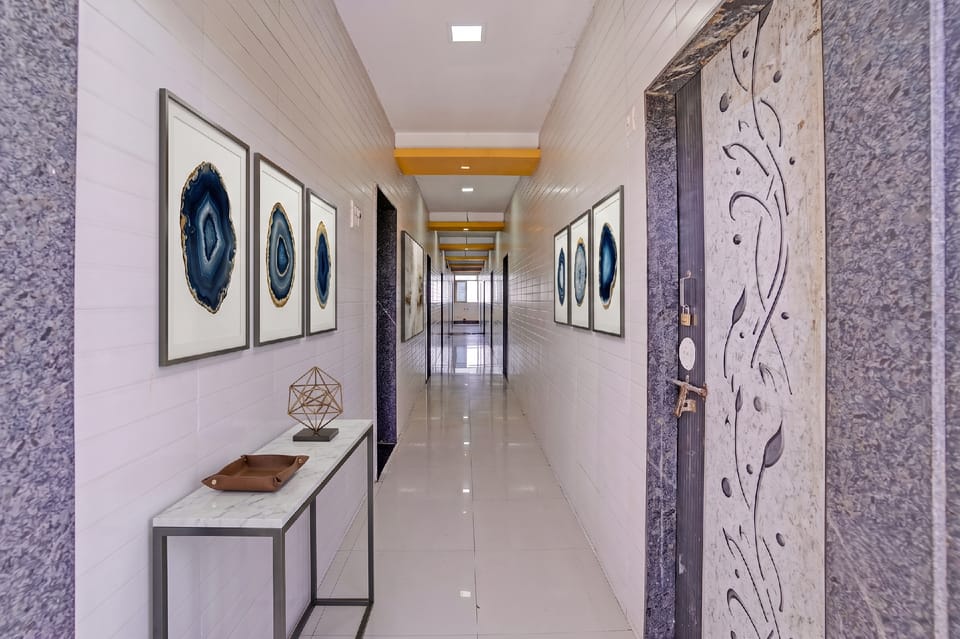 FabHotel Aarvi Executive Hotel in Maharashtra